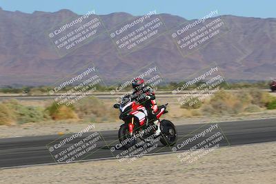 media/Nov-06-2023-Moto Forza (Mon) [[ce023d0744]]/3-Intermediate Group/Session 2 (Turn 14 Exit)/